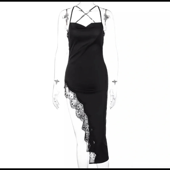 Sexy satin and lace trim dress! - Picture 7 of 9